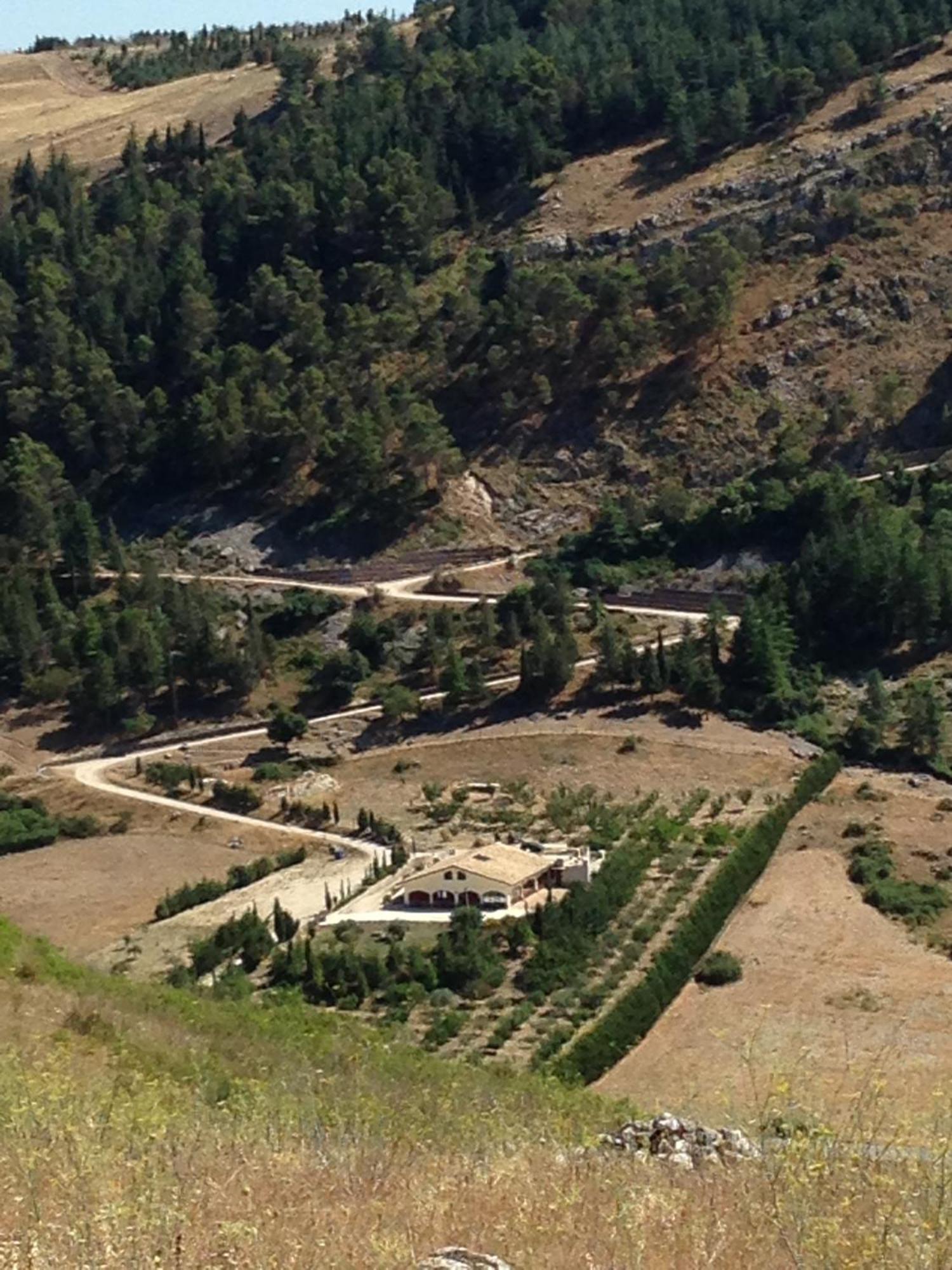 Agriturismo Serra Moneta Santo Stefano Quisquina Exterior photo